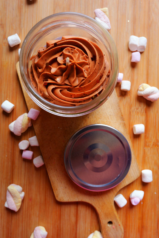 Bougie milk XL fraise à la crème