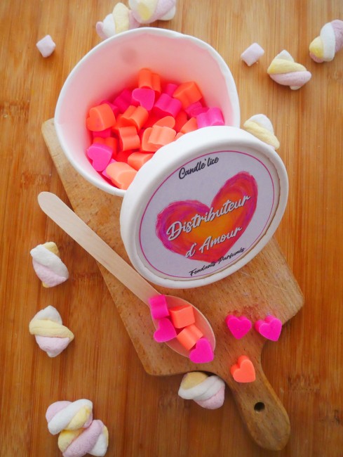 Pot distributeur d'amour