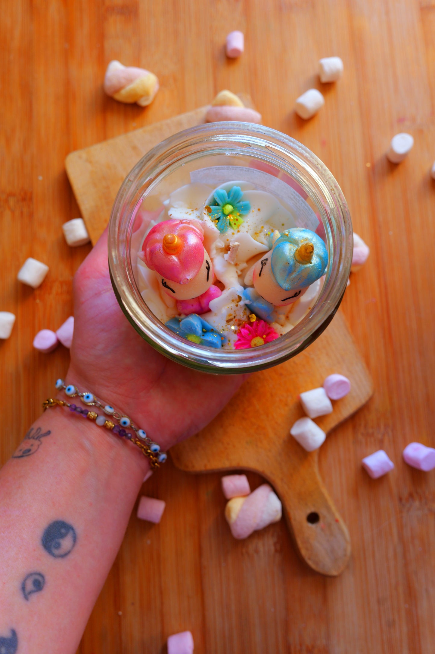 Bougie XL  Pet de Licornes