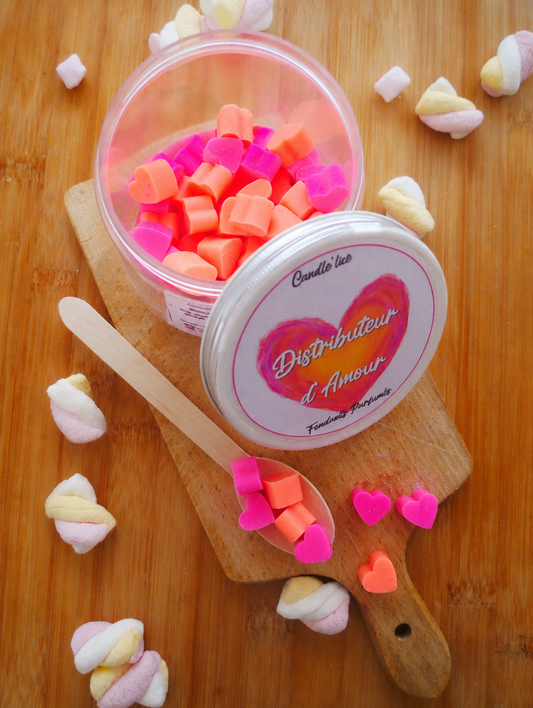 Pot distributeur d'amour